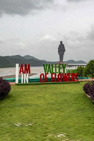 Statue of Unity 2N3D | 16Cheers Holidays