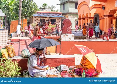 As Per Bengali Beliefs, Celebrations for Durga Puja Begin with Mahalaya Editorial Stock Image ...