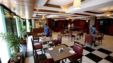 MP: Malls, Markets, Restaurants To Remain Open 24x7 In State