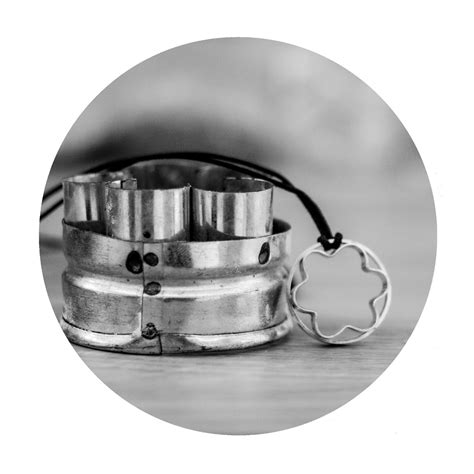 Handmade jewelery - Núria Deyà