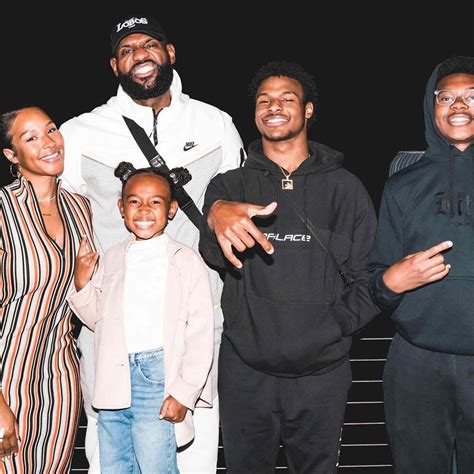 The Cutest Photos of LeBron James with His Kids Bronny, Bryce and Zhuri