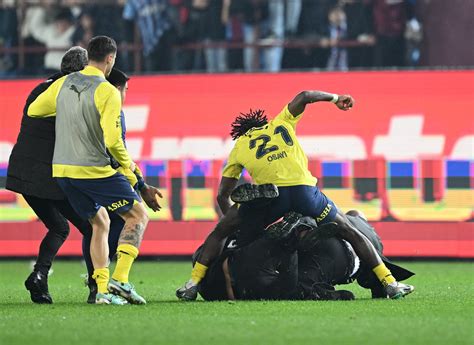 Embarrassing: Trabzonspor, Fenerbahçe post-match chaos sparks outcry ...