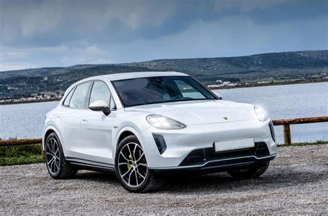 2023 Porsche Macan Redesign, Release Date, Specs, & Price