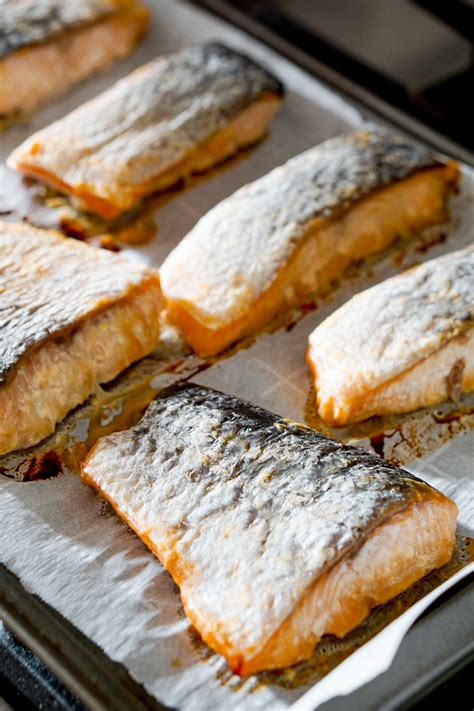 The Easiest Miso Salmon - Mochi Mommy