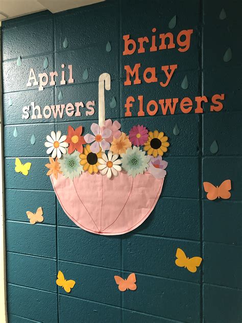 Summer bulletin boards