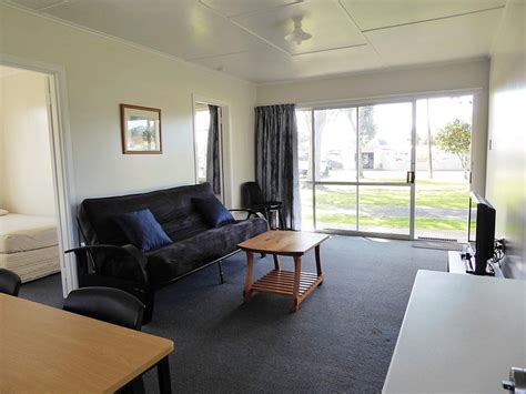 HARBOURSIDE HOLIDAY PARK (Whitianga) - Campground Reviews, Photos, Rate ...