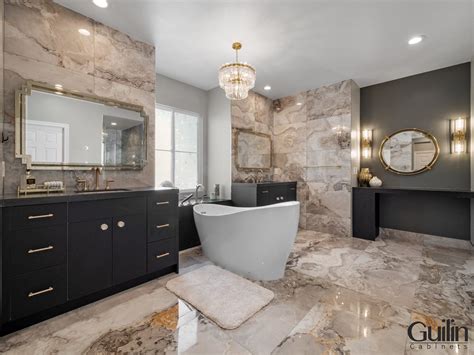Types of Popular Bathroom Layout Designs, Ideas - Pelican Cabinets ...