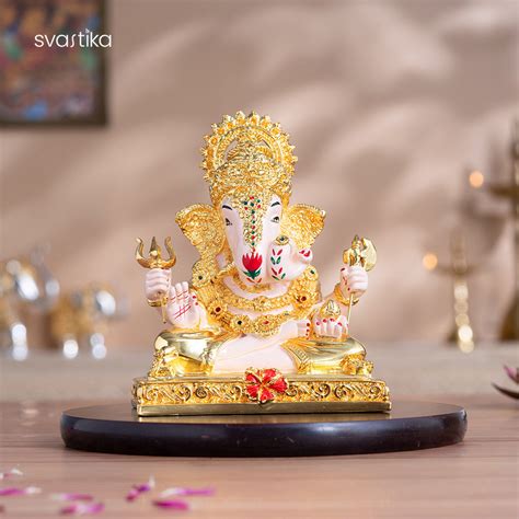 Premium Car Dashboard Idols Online | Buy Car Dashboard Accessories in India