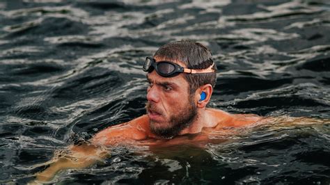 Ultra-swimmer aims to break record for longest distance swum in a pool ...