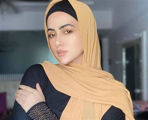 Jai Ho Fame Sana Khan Is Quitting The Entertainment Industry, Here Is ...