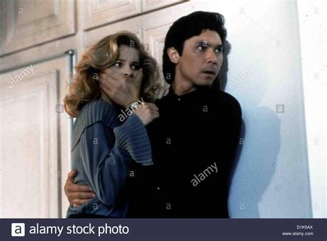 Kate Vernon Cigar 的图像结果