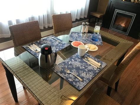 THE STAFF HOUSE B&B (Seven Sisters) - Lodging Reviews, Photos, Rate ...