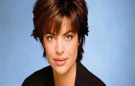 Lisa Rinna net worth, height, age, wiki, biography, and latest updates ...