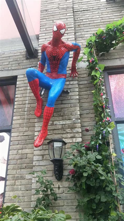 蜘蛛侠雕塑 - 深圳市创鼎盛玻璃钢装饰工程有限公司