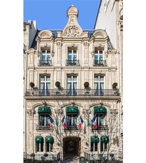 The Exceptional Château Haut-Brion Library curated by Domaine Clarence ...