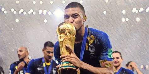 World Cup Best Young Player Trophy 的图像结果