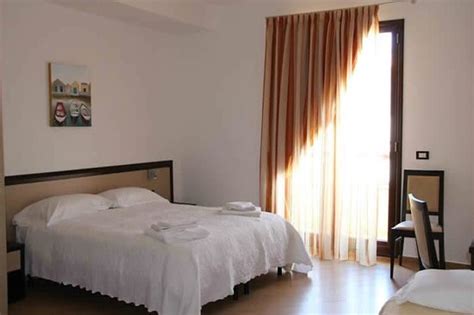 ALBERGO PERSEO (Portopalo di Capo Passero, Sicily) - Hotel Reviews ...