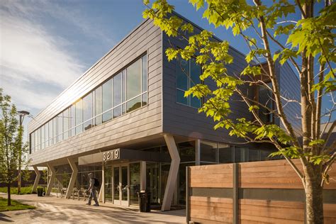 Health & Fitness Center (3750) — Lawndale Christian Health Center