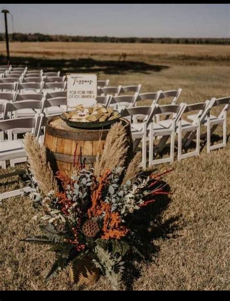 Wedding Decor in 2023 | Outdoor fall wedding, Fall wedding decorations ...