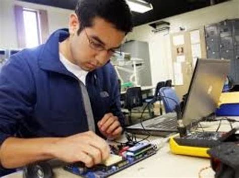 What Computer Engineering Is All About 的图像结果