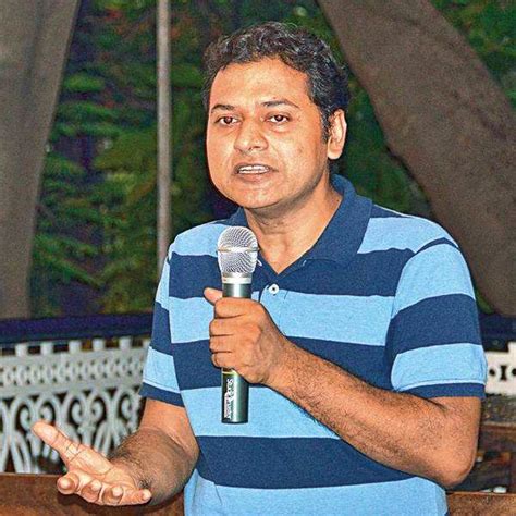 Cops turn up at talk on ‘fascism’ after plaint pops up on Twitter; that ...