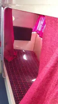 Rajeshwar Travels ஹரிஹர்: redBus இல் ஹரிஹர் க்கு Rajeshwar Travels ...