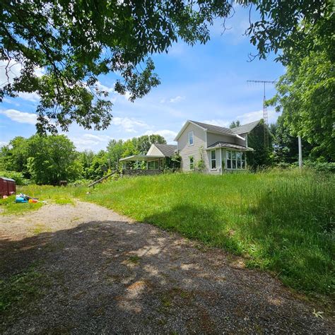 Pending 5237 Maple Lane Rd, Rives Junction, MI 49277 | Homes.com