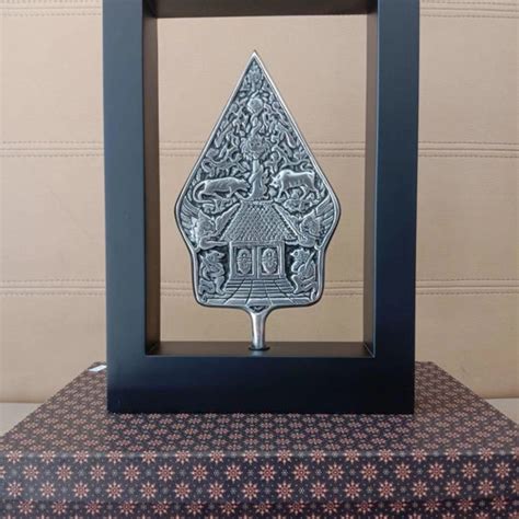 Jual Hiasan Dinding Frame Wayang Gunungan - Tembaga - Jakarta Pusat ...