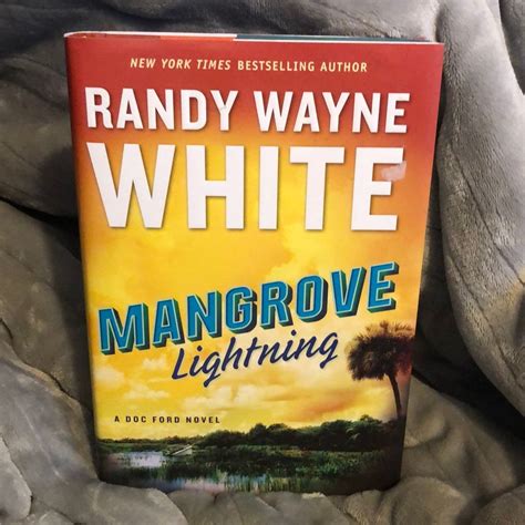 Mangrove Lightning by Randy Wayne White, Hardcover | Pangobooks