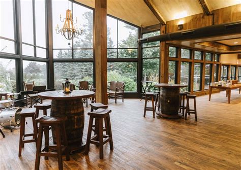 Weddings | Birch Wood Vineyards