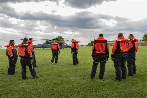 N.Y. Guard Civil Support Team gets wet to prep for missions | Article ...