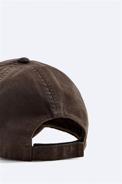 The Best Material For A Zara Cap: A Style And Comfort Guide