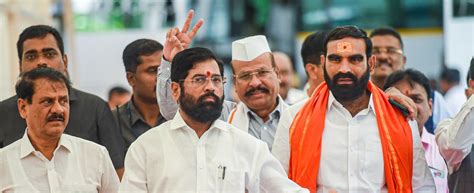 EC Recognises Eknath Shinde's Faction as 'Real' Shiv Sena, Allots 'Bow ...