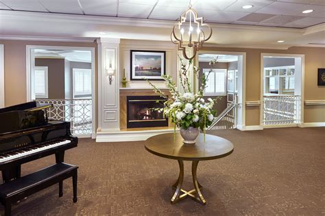 Northwell Health Stern Family Center for Rehabilitation | Nursing Home ...