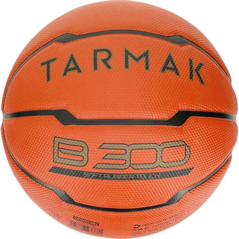 B300 Kids' Size 5 Basketball - OrangeFor beginners. Up to 10 years.