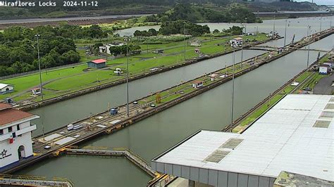 Webcam Panama Canal: Miraflores Locks