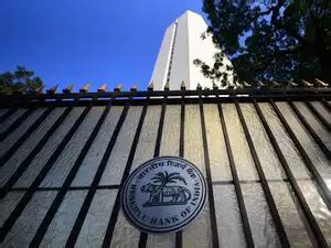 RBI to strengthen risk-based supervision of banks, NBFCs - The Economic ...