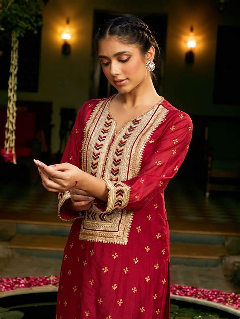 Purple Embroidered Chanderi Kurta with Pants- Set of 2