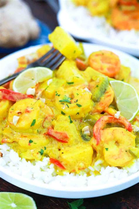 Pineapple Coconut Shrimp Curry Recipe - Sweet and Savory Meals