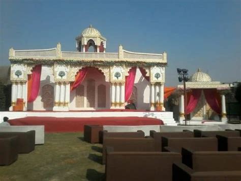 Decorative Item - Decorative Stage In FRP Manufacturer from New Delhi