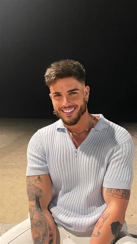 Undercut Hairstyles, Deepika Padukone, Aesthetic Anime, Handsome Men ...