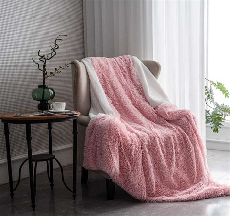 Luxury Bed Throw Blanket at Meagan Brown blog