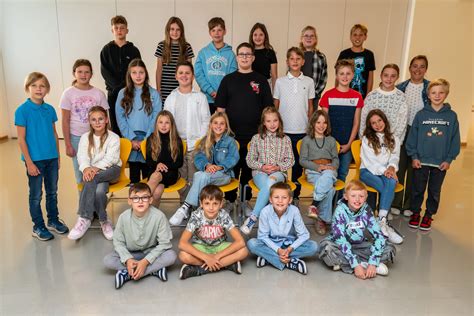 Die Klassenfotos vom Schuljahr 2024/2025 sind ab sofort online ...