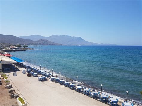 BEACH HOUSE (Kissamos, Crete) - Inn Reviews, Photos, Rate Comparison ...