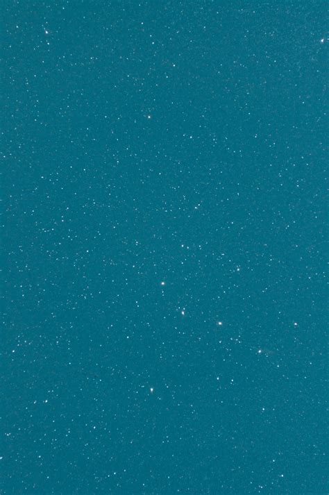 Download Plain Royal Blue Gradient Wallpaper | Wallpapers.com