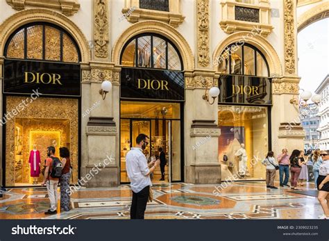 552 Lvmh Store Images, Stock Photos & Vectors | Shutterstock