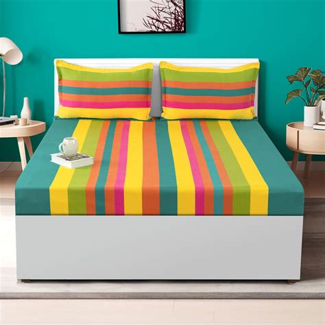 Buy SWAYAM Magical Linea Cotton 240TC Striped 3Pcs King Fitted Bedsheet ...