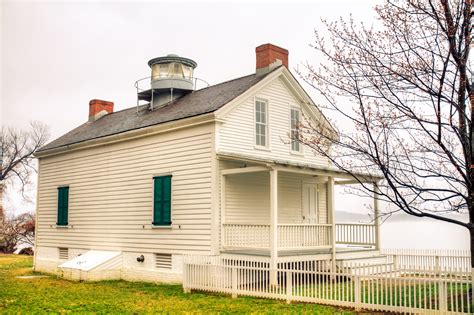 Lighthouses in Virginia - Must see things in Virginia