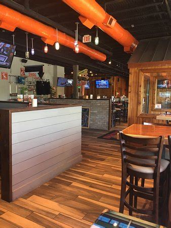 HOOTERS, Jeffersonville - Menu, Prices & Restaurant Reviews - Tripadvisor