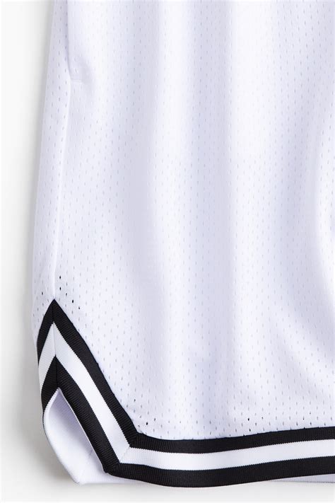 White Basketball Shorts with DryMove™ for kids | H&M CA